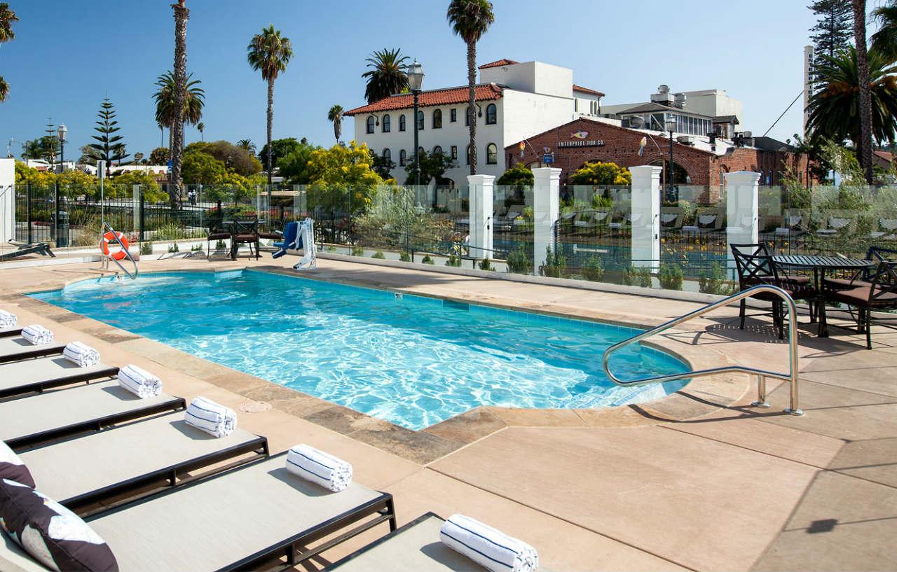 Moxy Hotel Santa Barbara