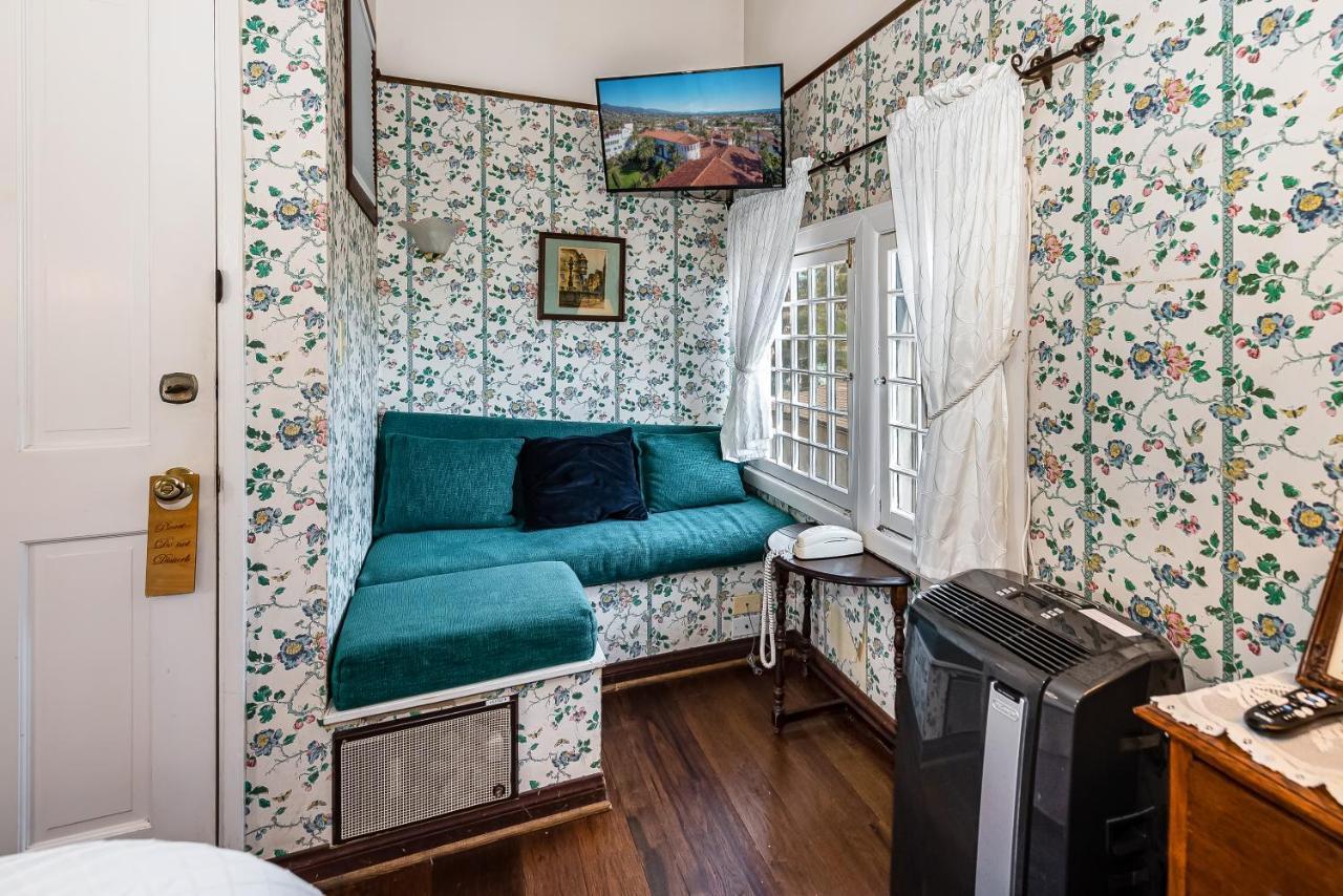 Bath Street Bed & Breakfast Santa Barbara
