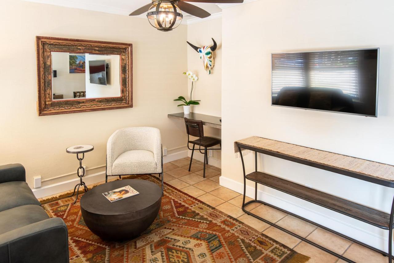 Inn Harbor House 3*