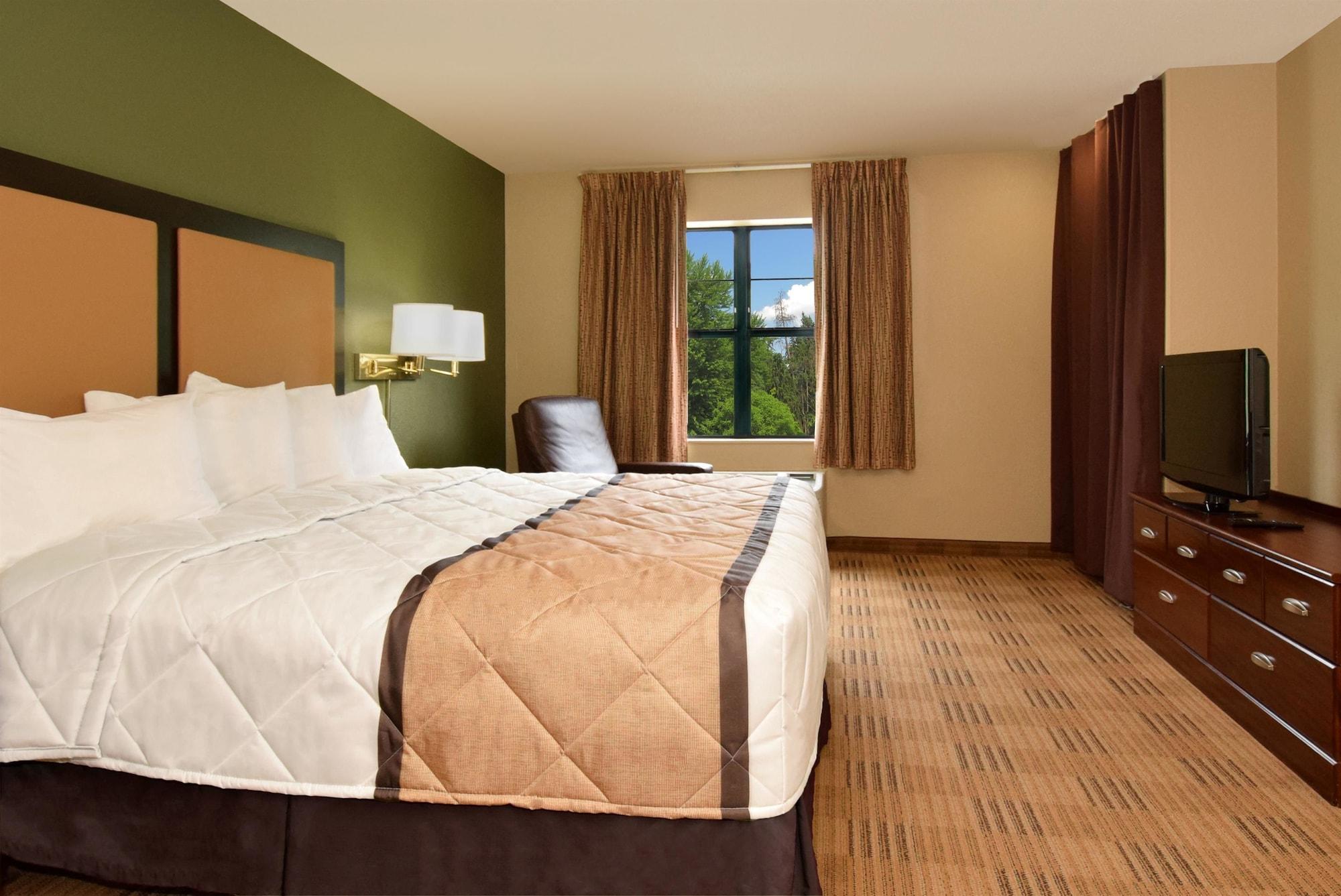Extended America - - Calle Real Hotel 2*