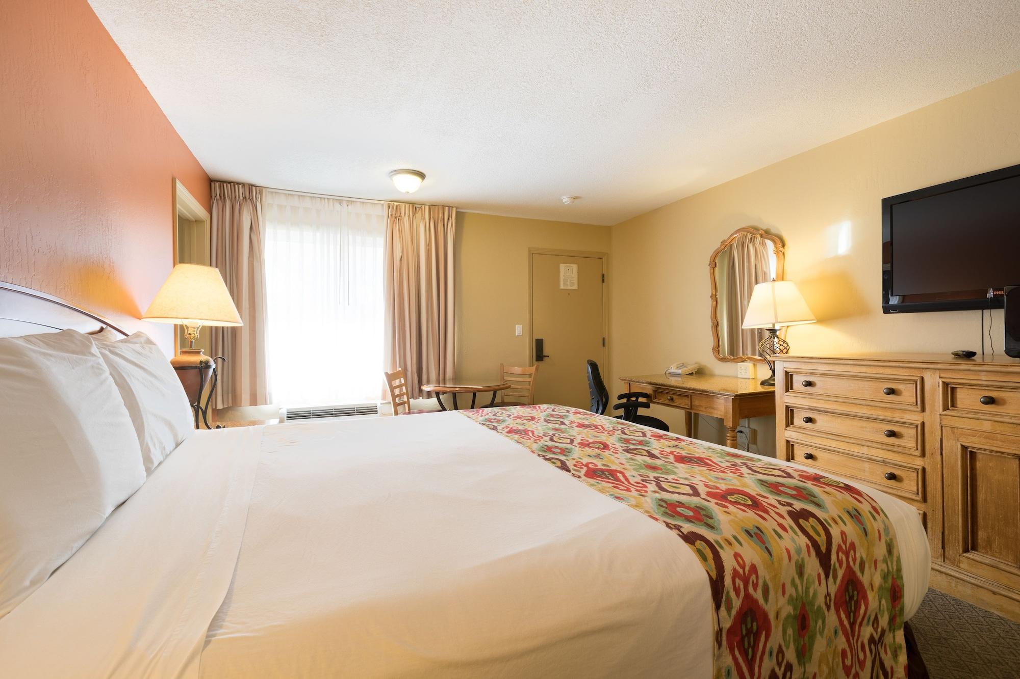 Sandpiper - Hotel Santa Barbara