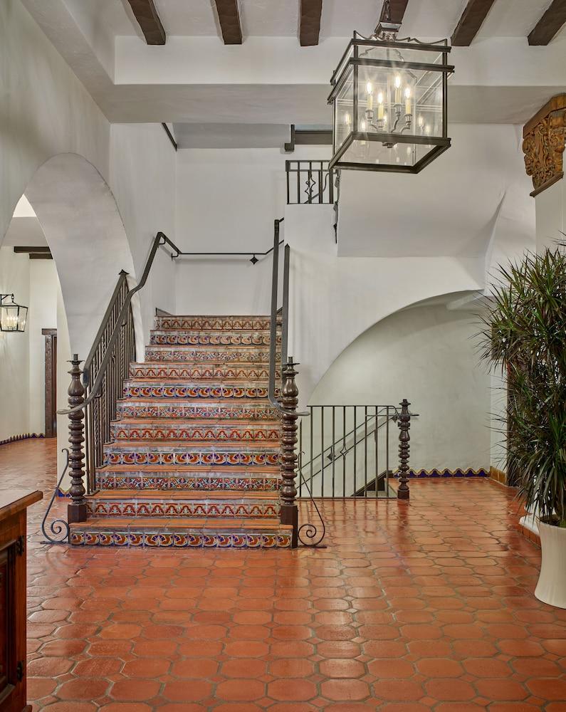 Palmoro House Hotel 3*