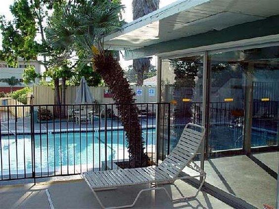 Orange Tree Motel