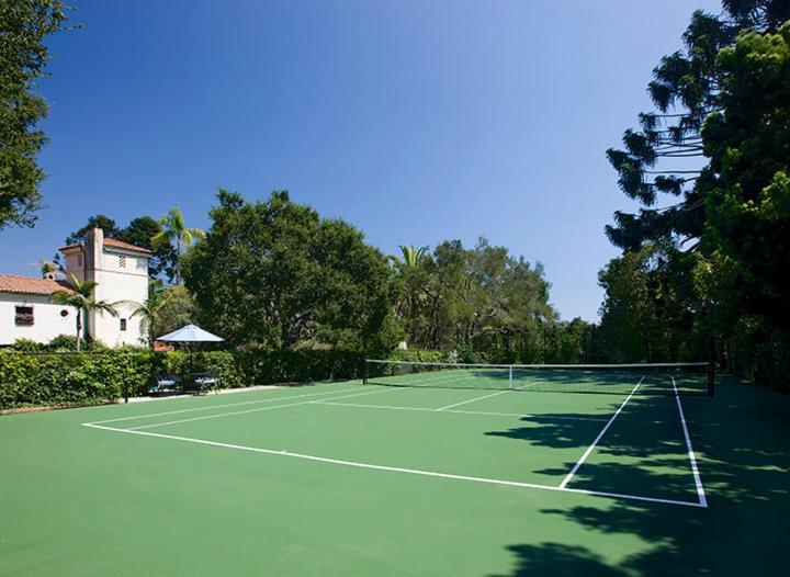 Villa Ravenscroft Historic Gated Montecito Estate With Pool & Tennis Court *