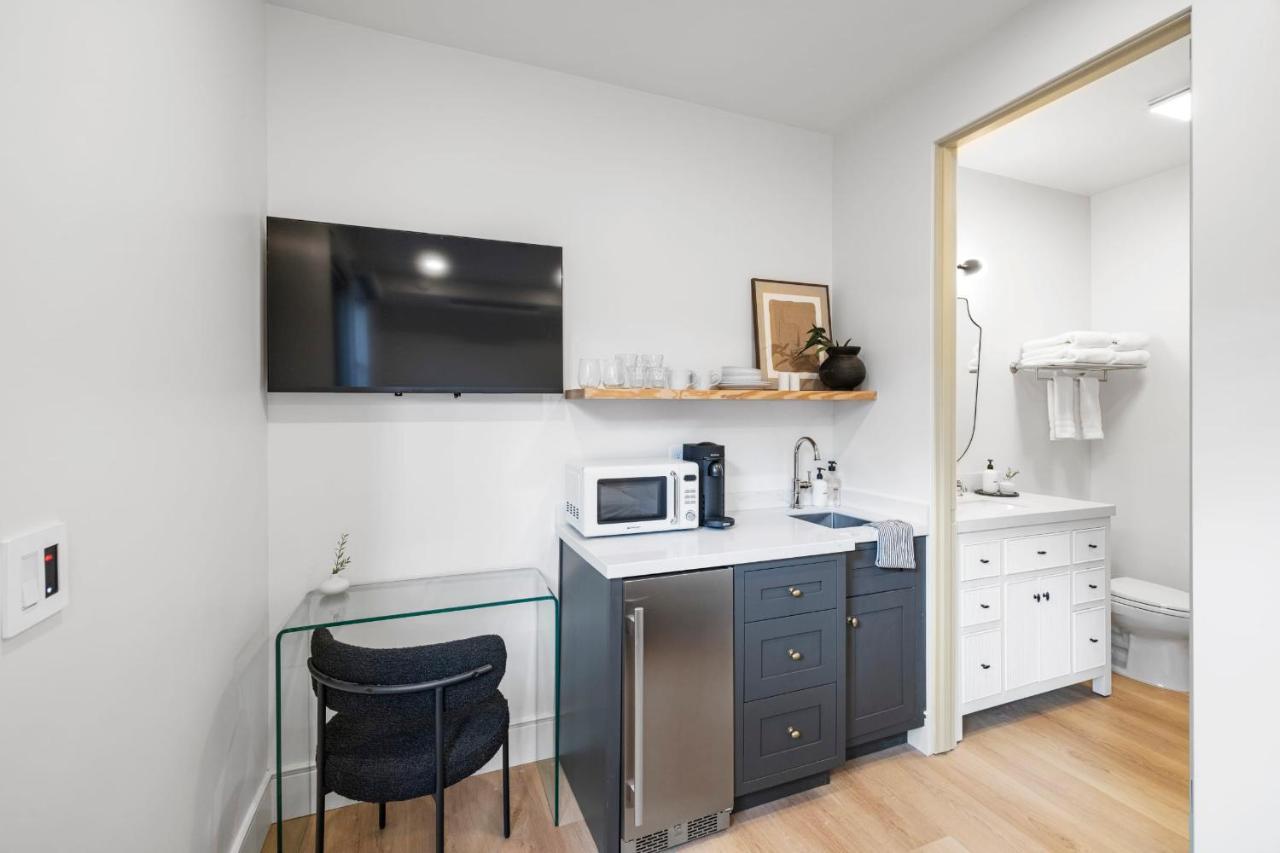 Casa Jardin - Boutique In Downtown Apartment *