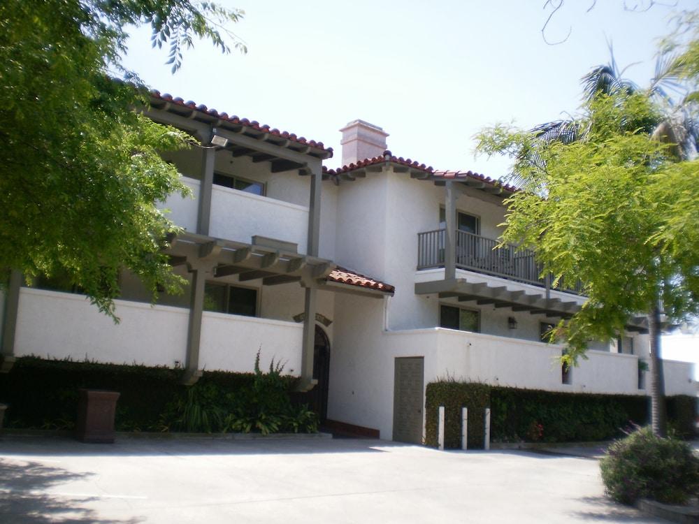 Palmoro House Hotel 3*