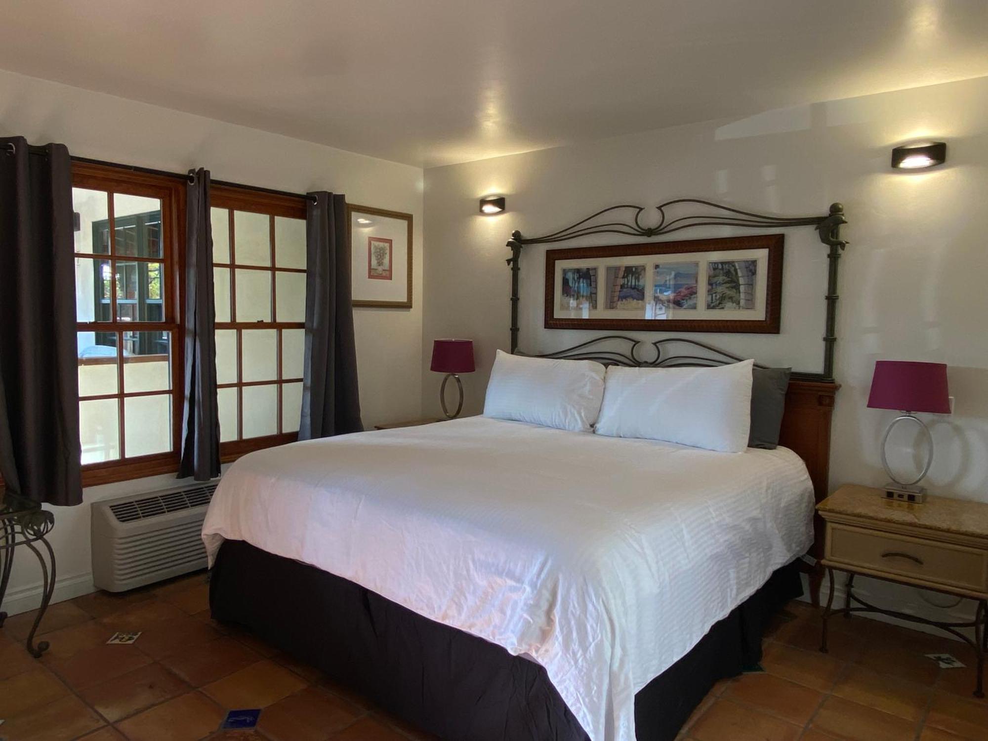 Tide Pool Aparthotel *