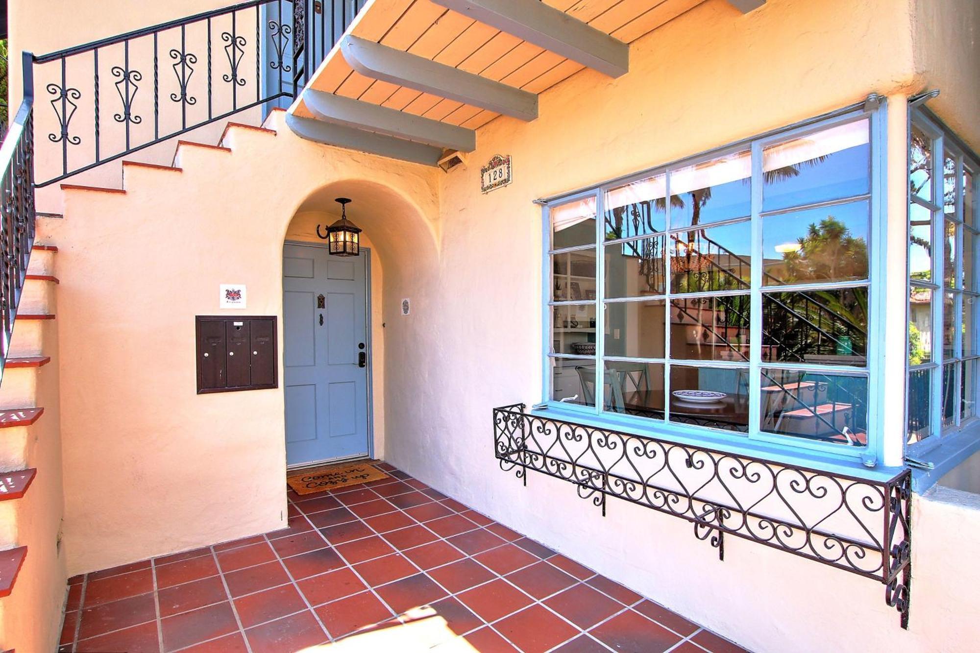 West 1 Villa *