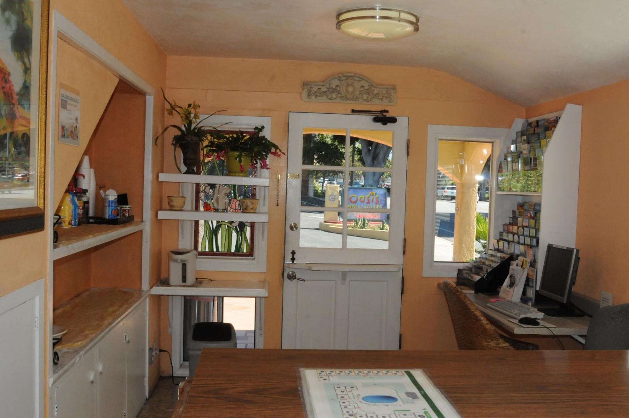 Motel Oasis And 2*