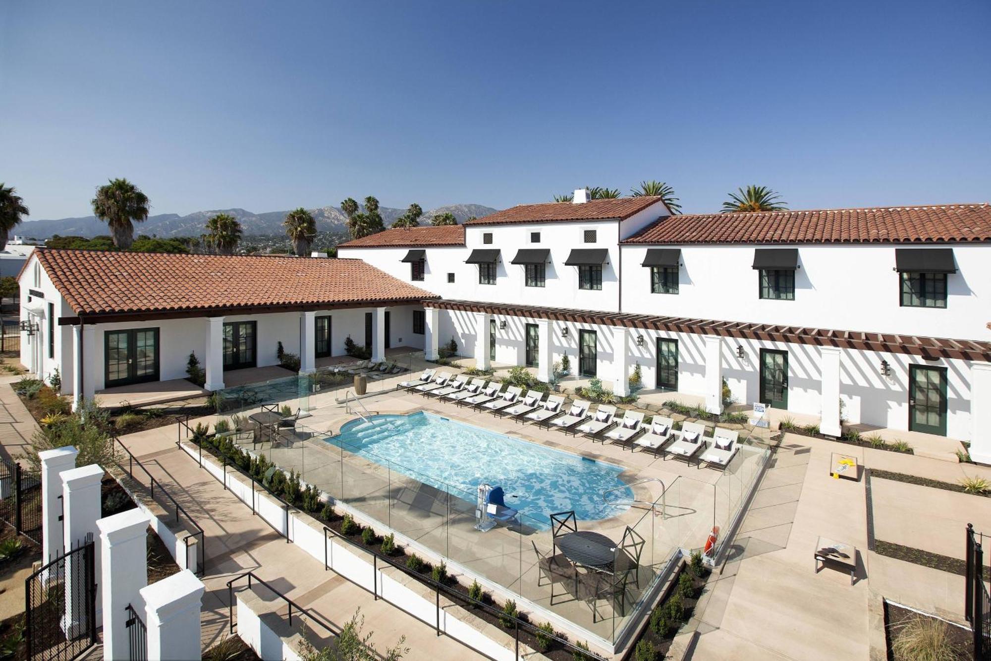 Moxy Hotel Santa Barbara
