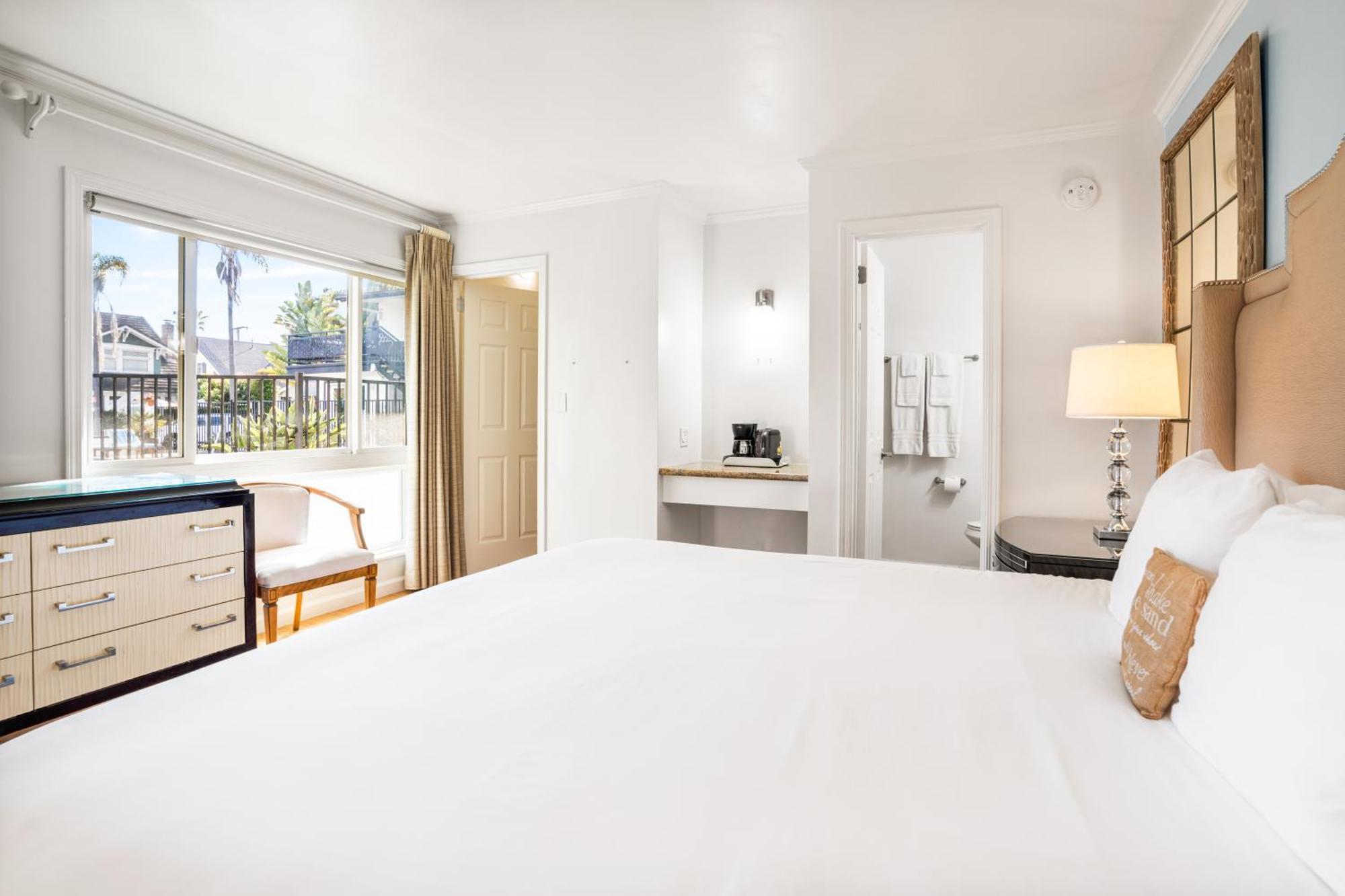 Pacific Crest 3*