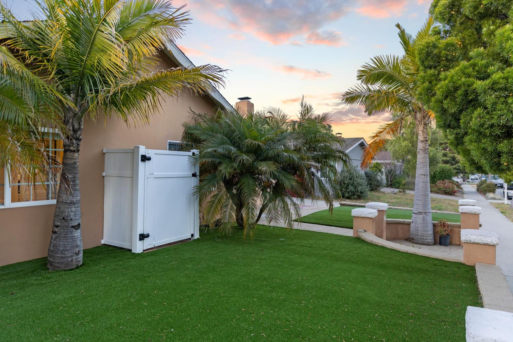 Holiday home Coastal Near Ucsb & Airport, Hot Tub, King Beds, Fast Wifi, Sleeps 6 Santa Barbara