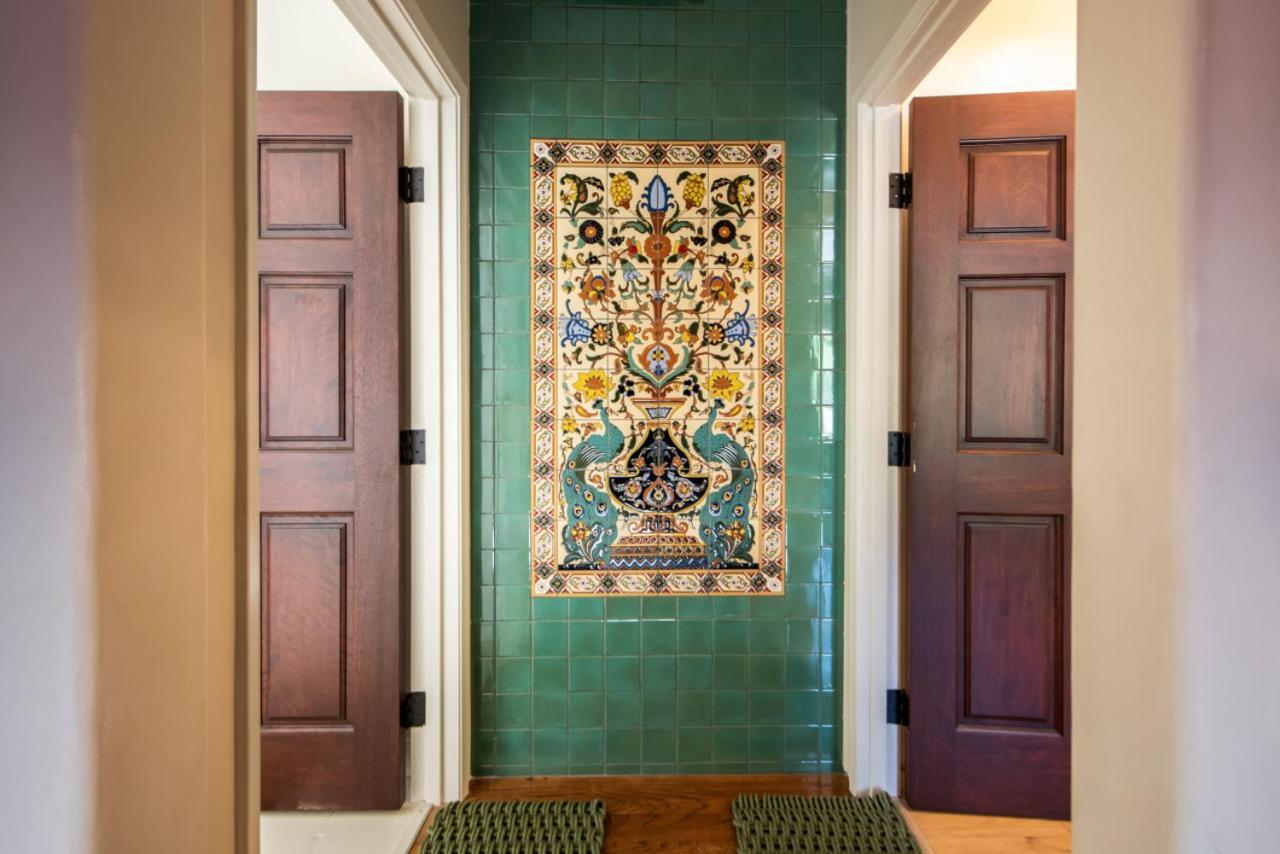 The Patio - The Marlowe Boutique Apartment