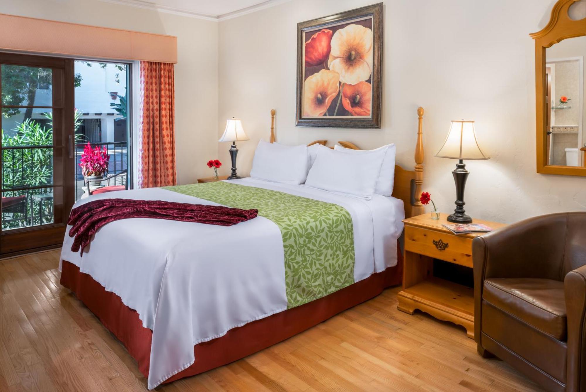 The Eagle Hotel 3*
