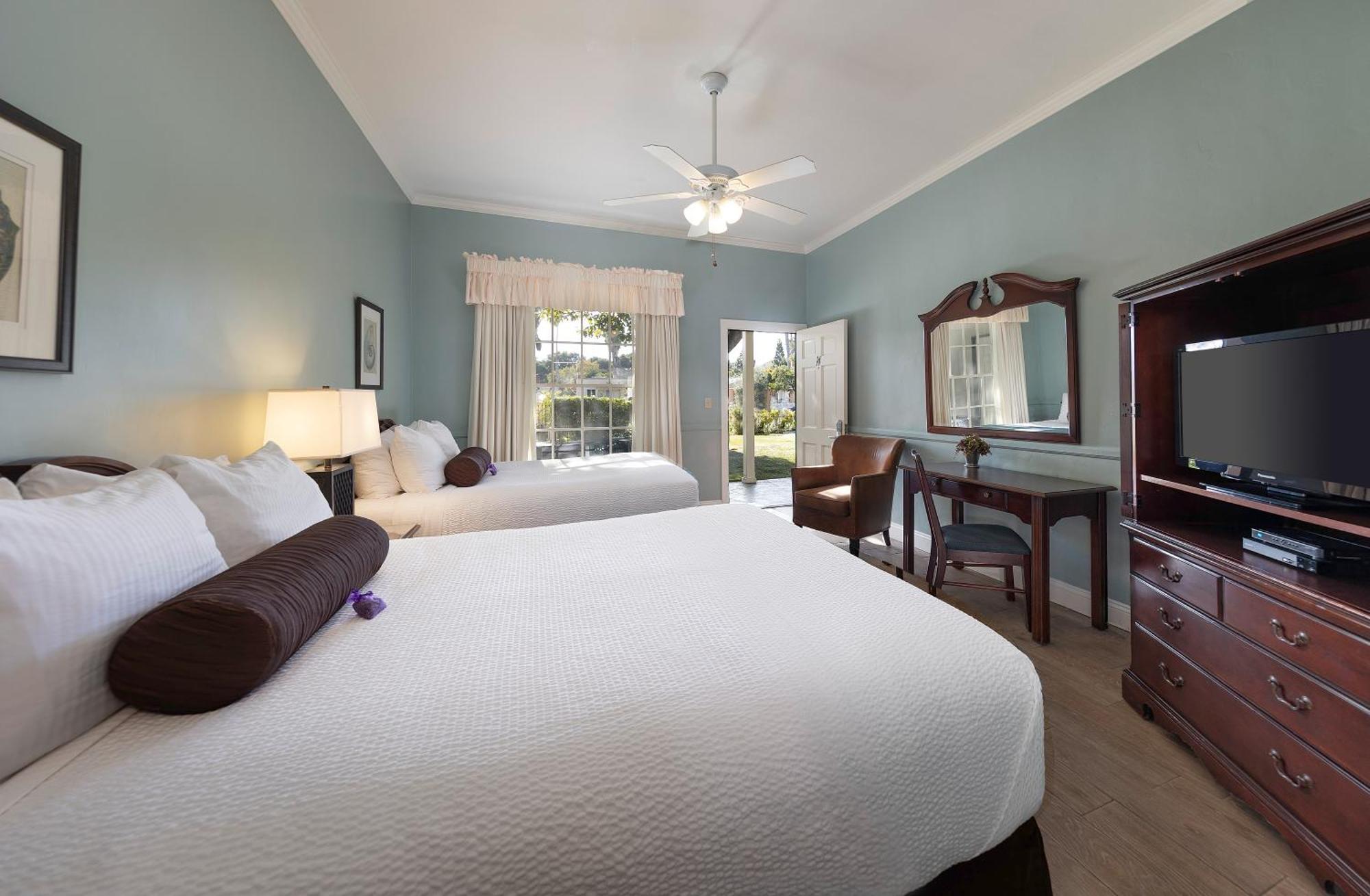 Lavender By The Sea 3* Santa Barbara