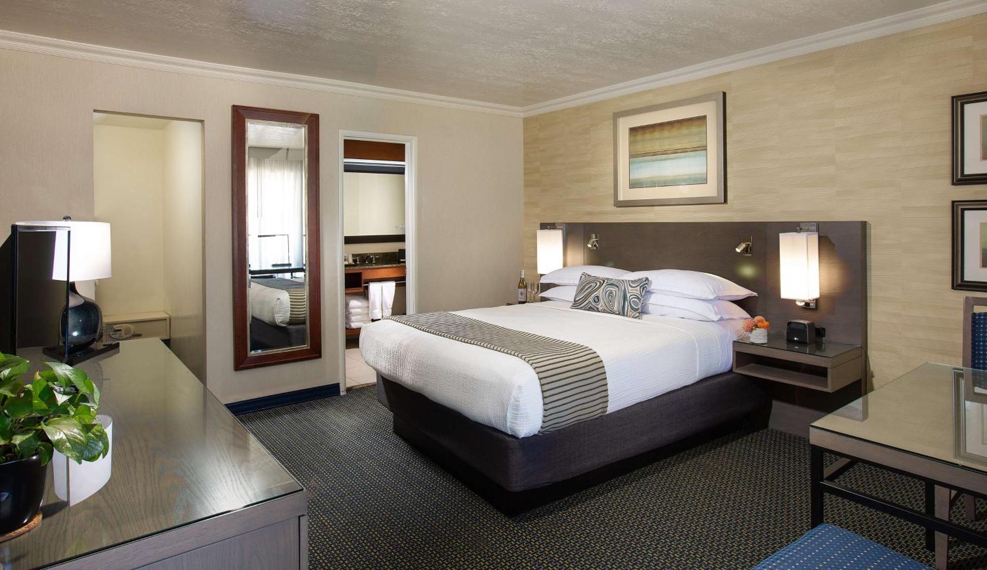 West Inn, A Coast Inn Santa Barbara