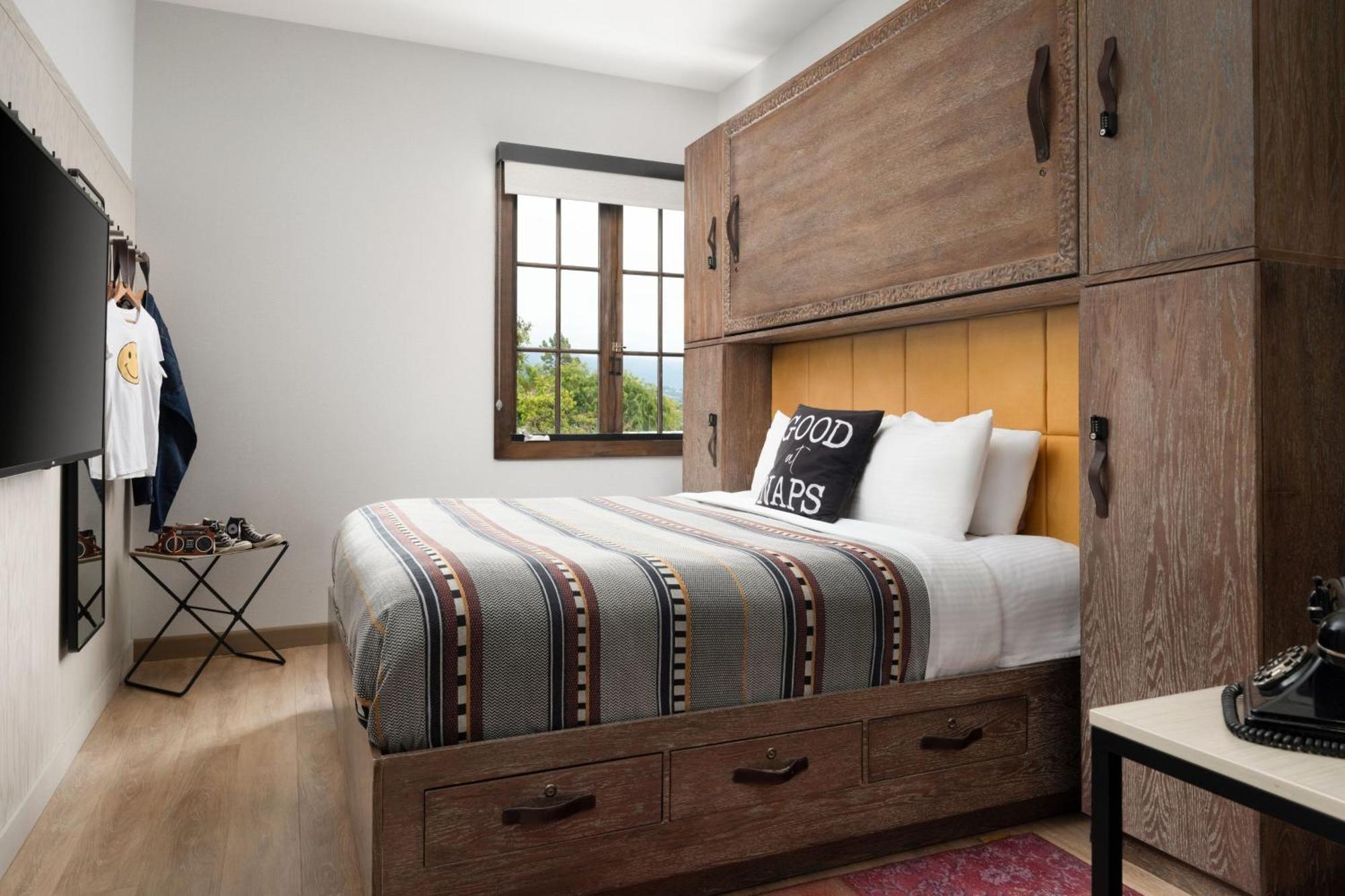 Moxy Hotel