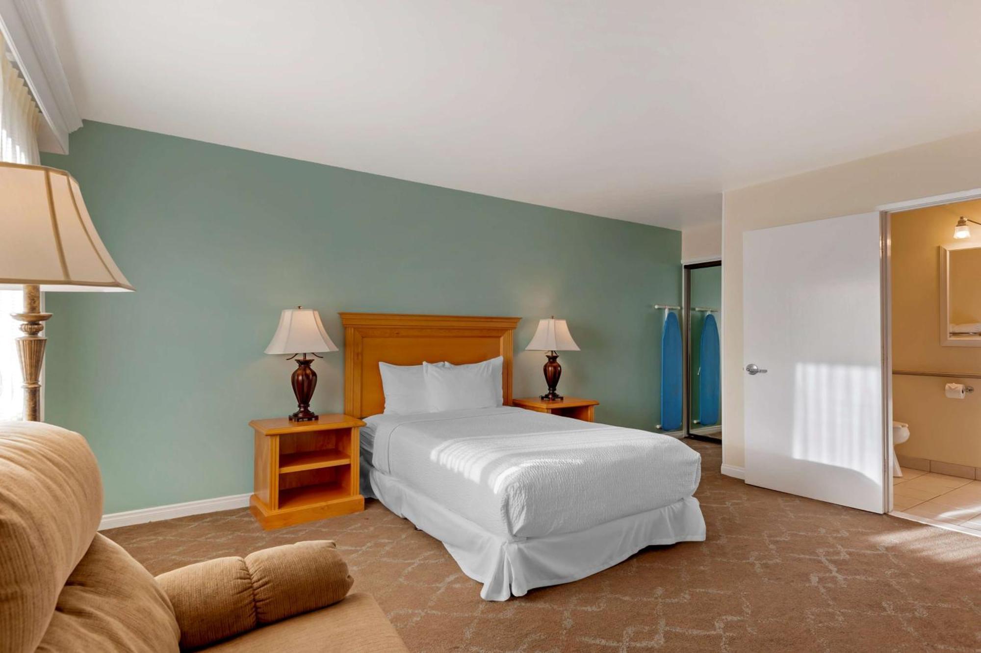 Western 4* Santa Barbara