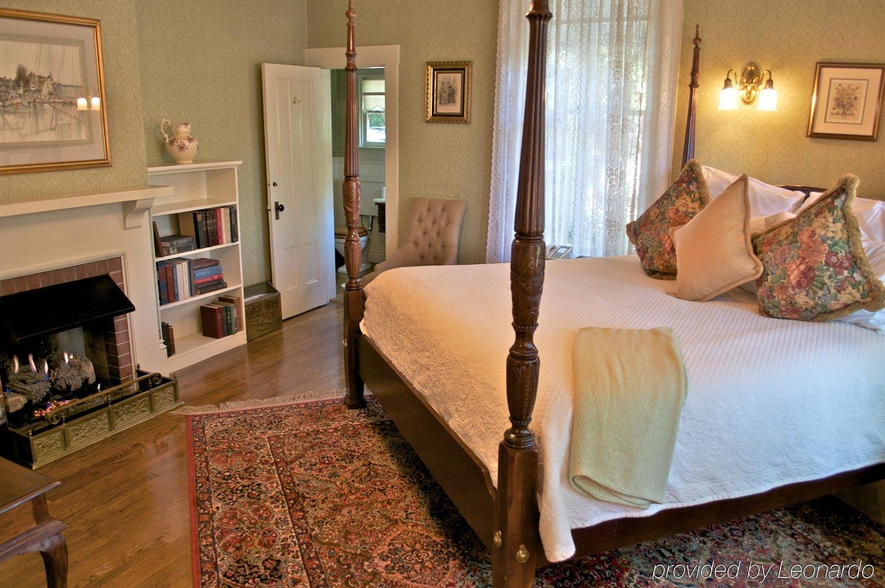 Simpson House Hotel
