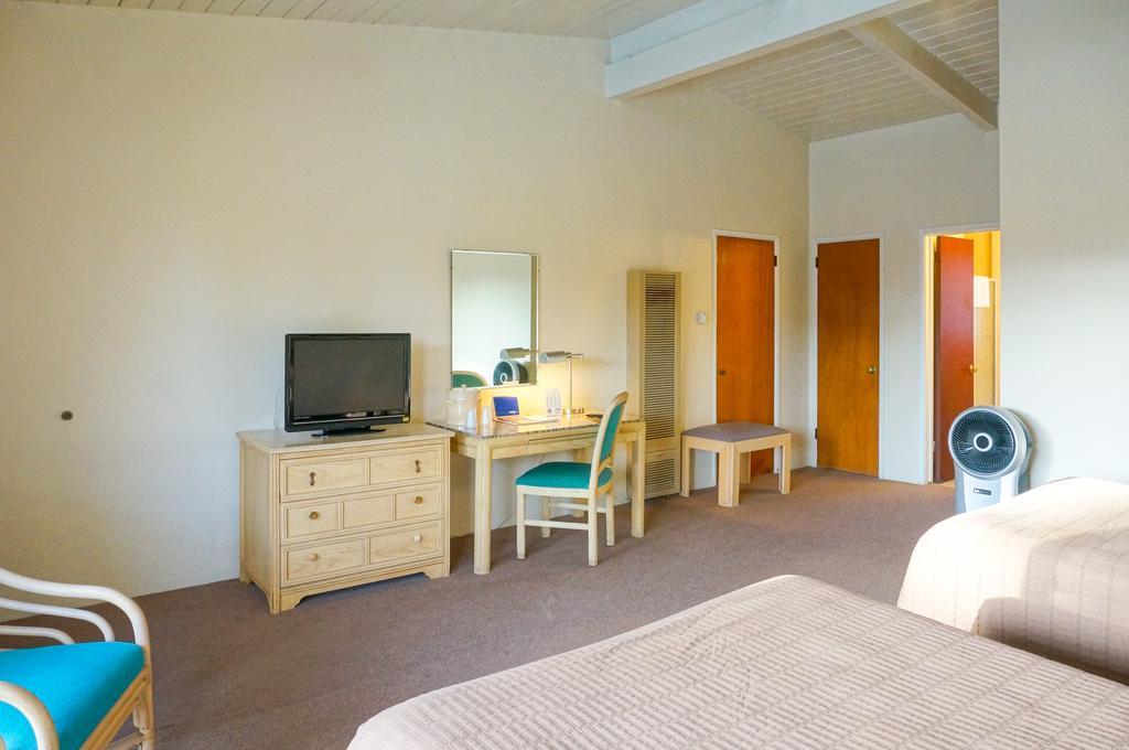 Pacific Crest Hotel Santa Barbara