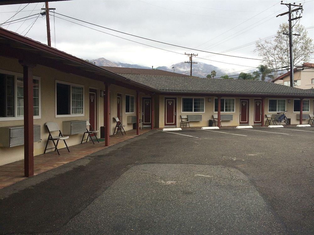 Motel Town And Country Santa Barbara