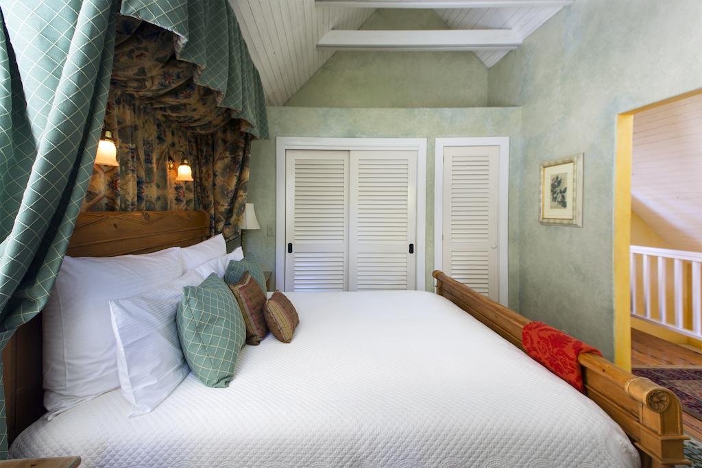 Hotel Simpson House 5*