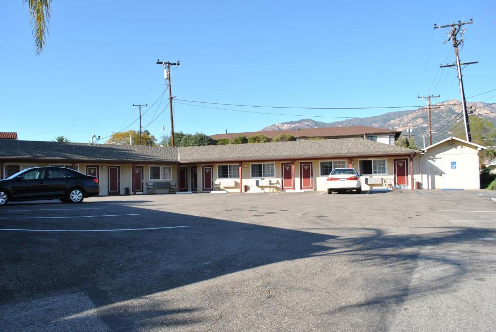 Town And Country Motel