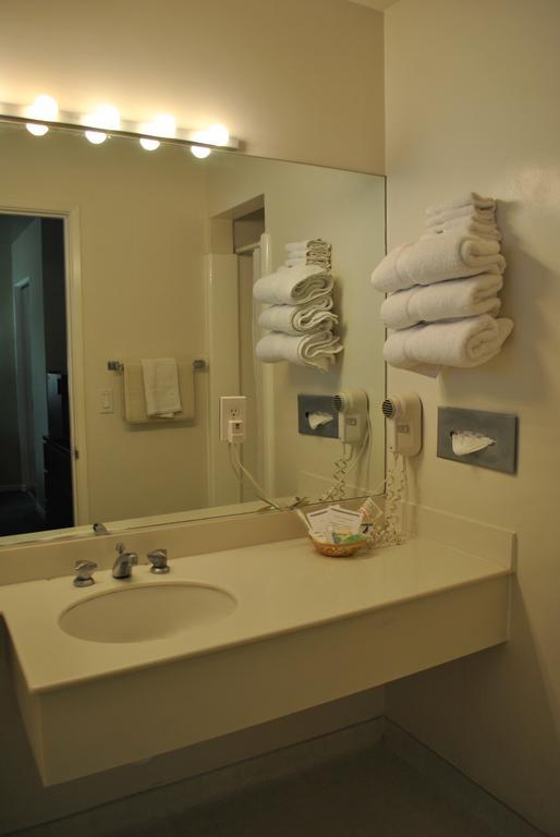 Hotel The Sandman 2*
