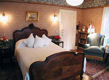 Hotel Simpson House