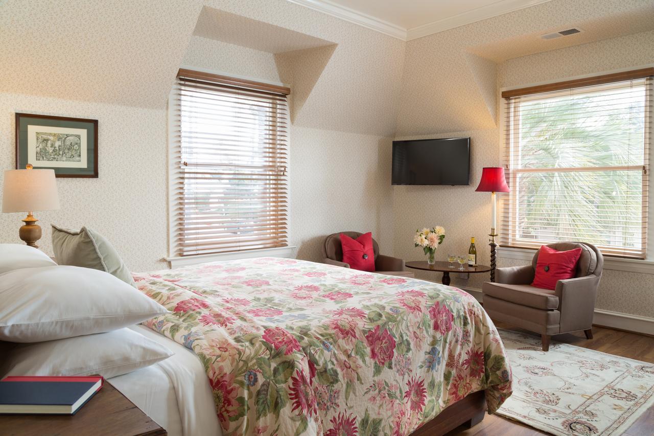 Bed & Breakfast Cheshire Cat &