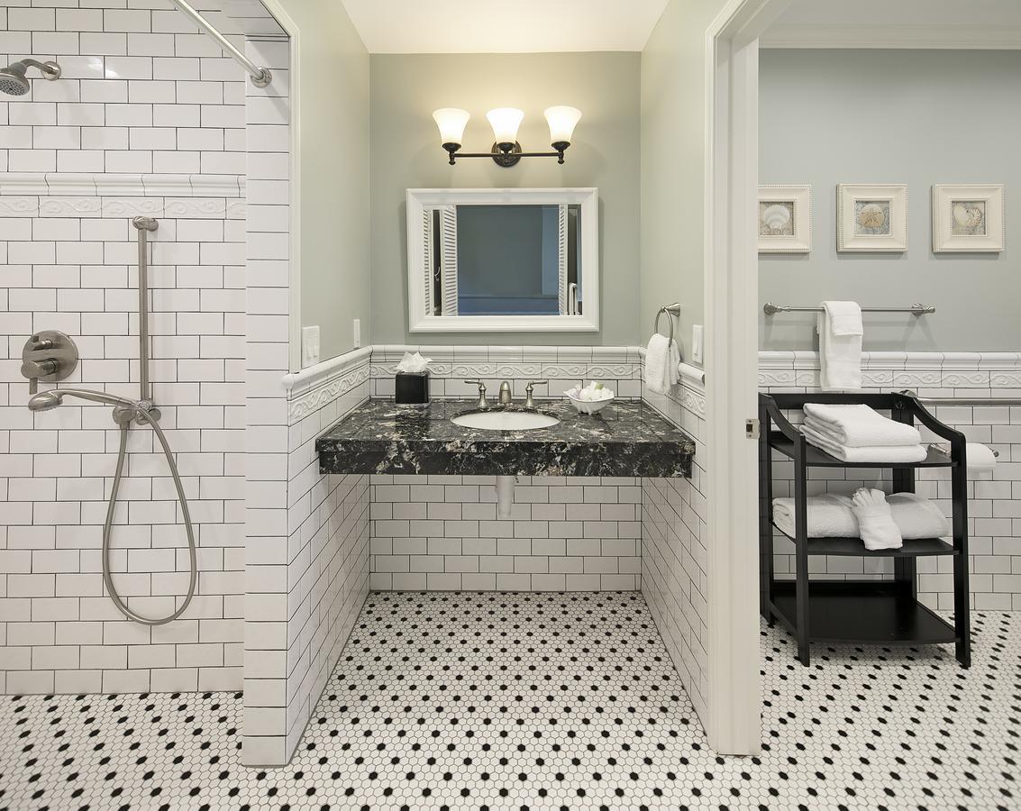 Inn Lavender By The Sea 3*