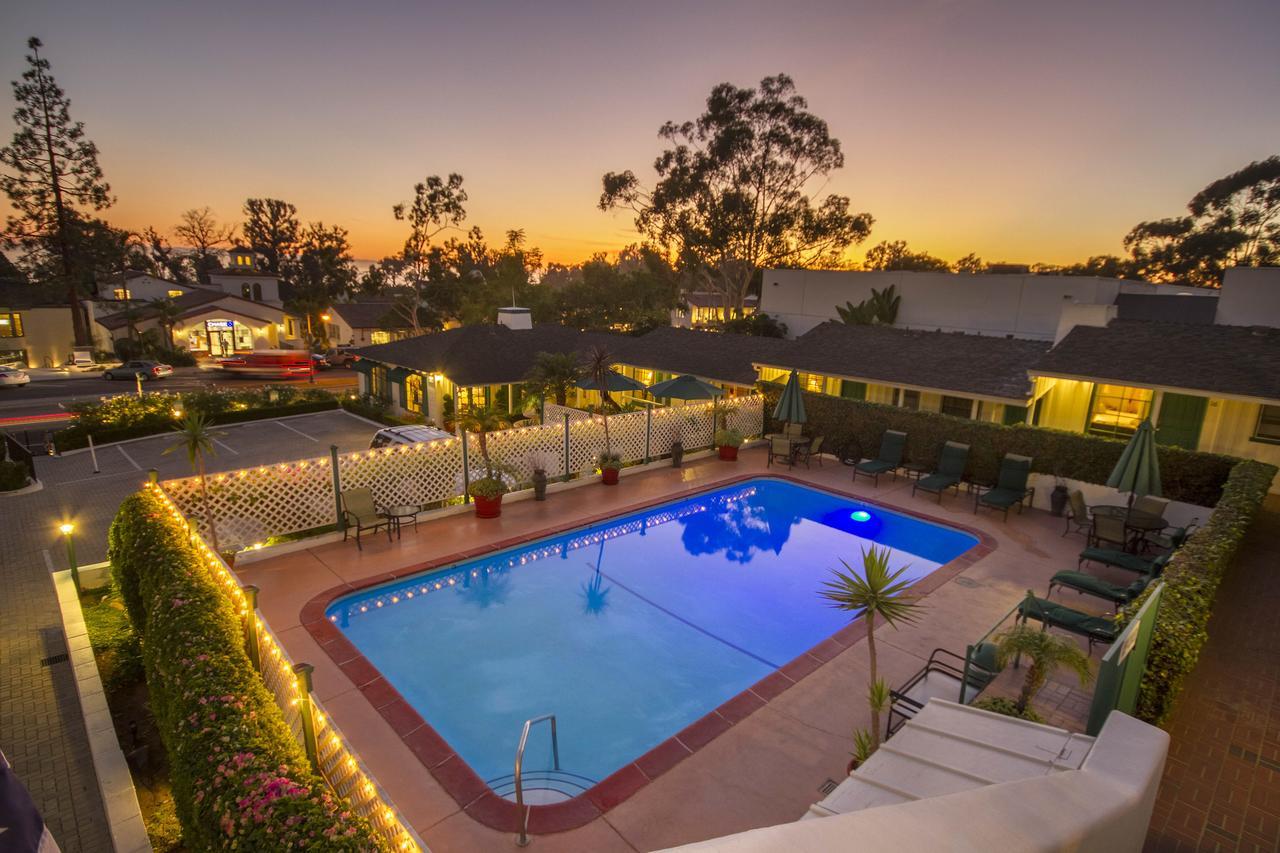 Coast Village 2* Santa Barbara