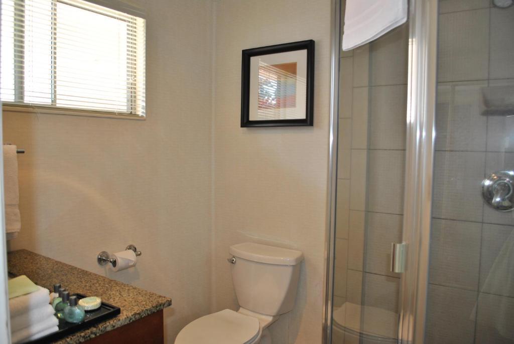 West Inn, A Coast 3*