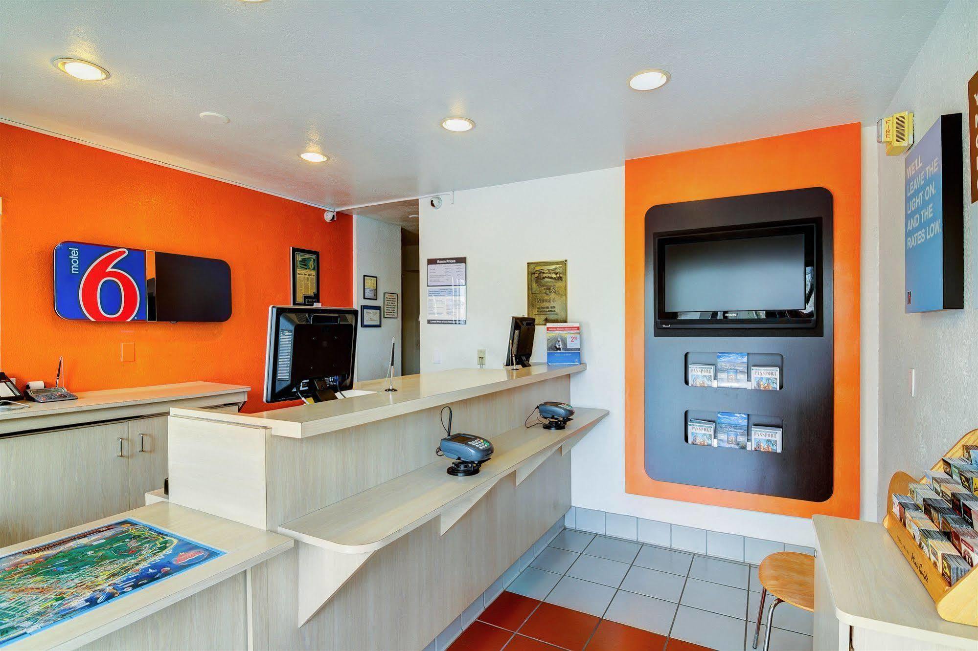 Hotel 6-santa Barbara, Ca - Santa Barbara