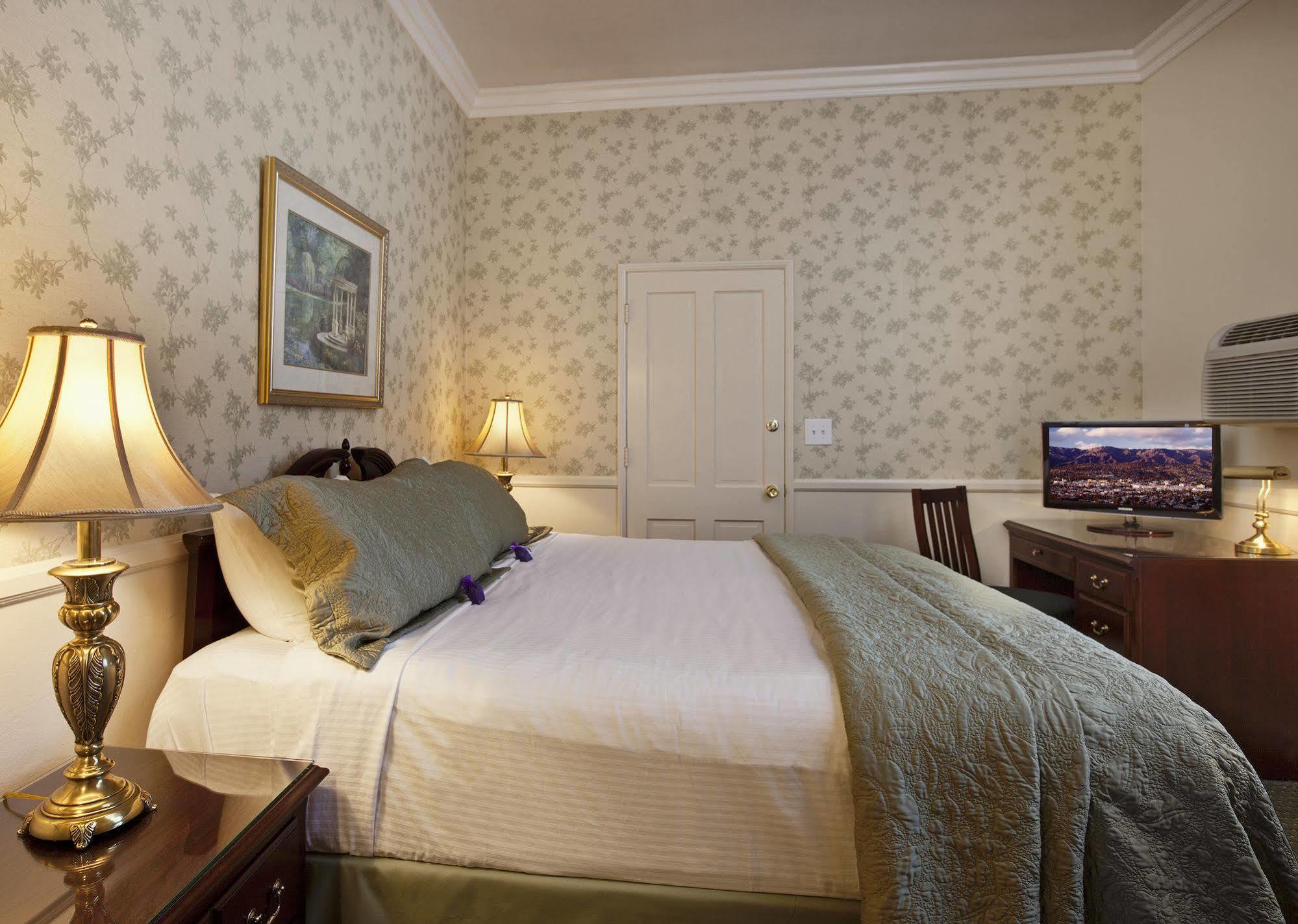 Inn Lavender By The Sea Santa Barbara