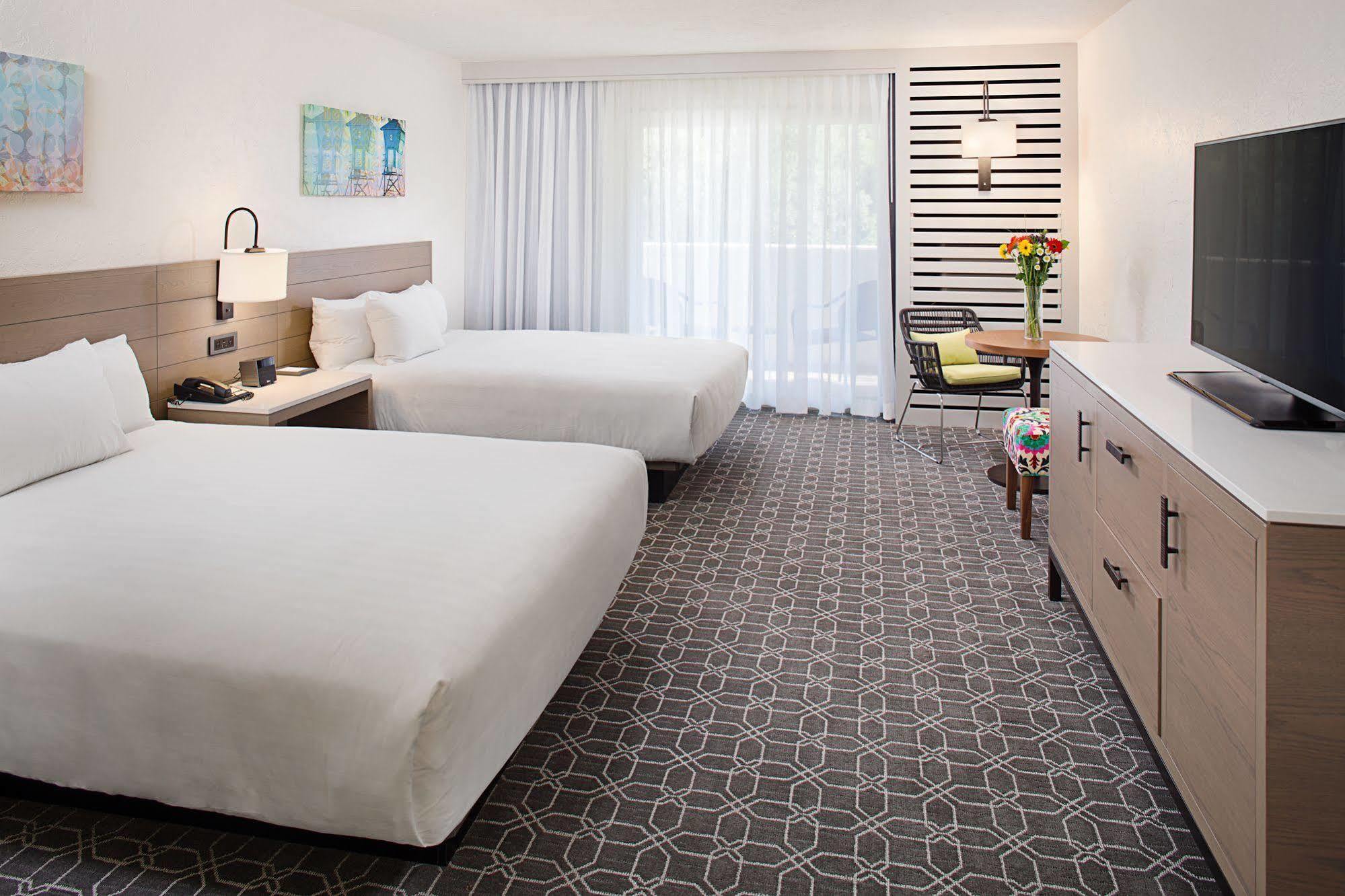 Hotel Palmoro House