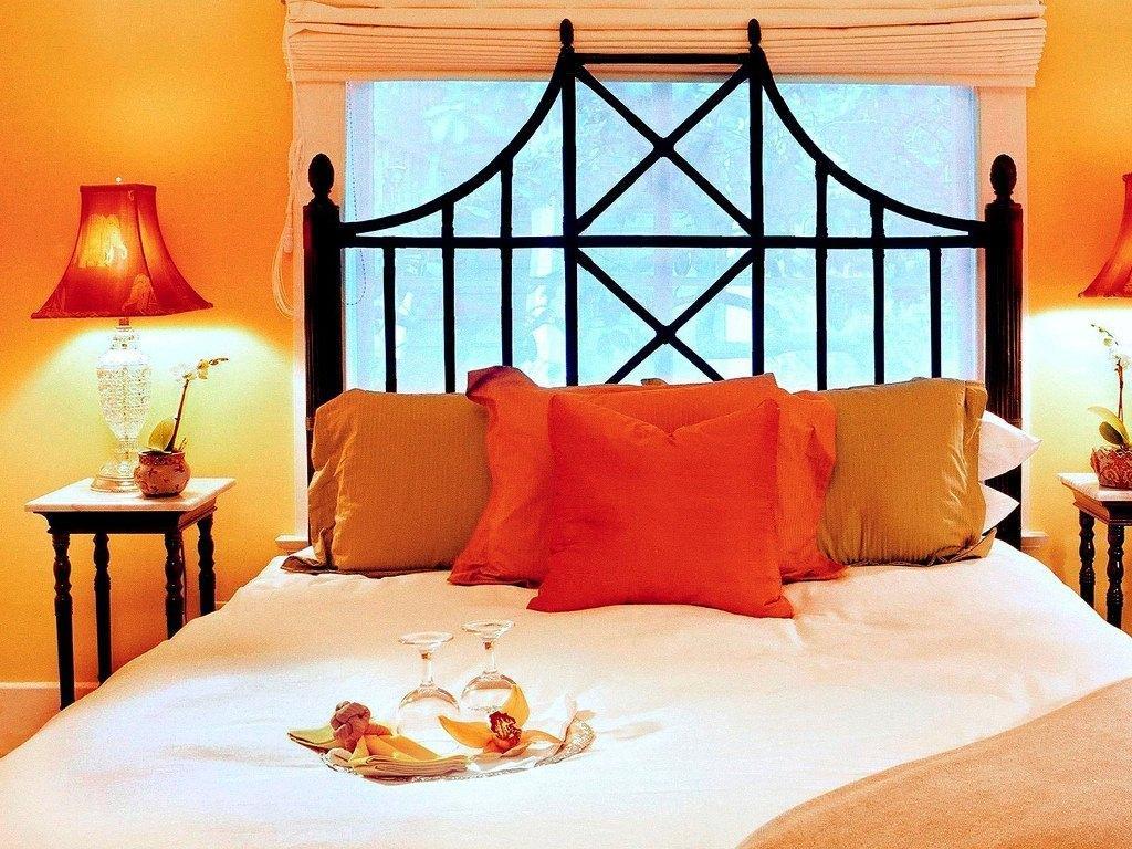 The Orchid At 3*