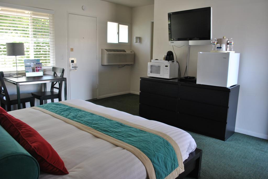 Hotel The Sandman Santa Barbara