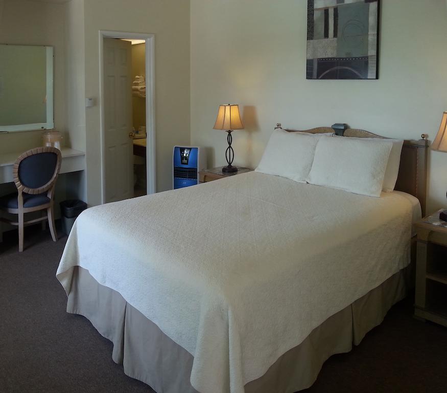 Pacific Crest Hotel