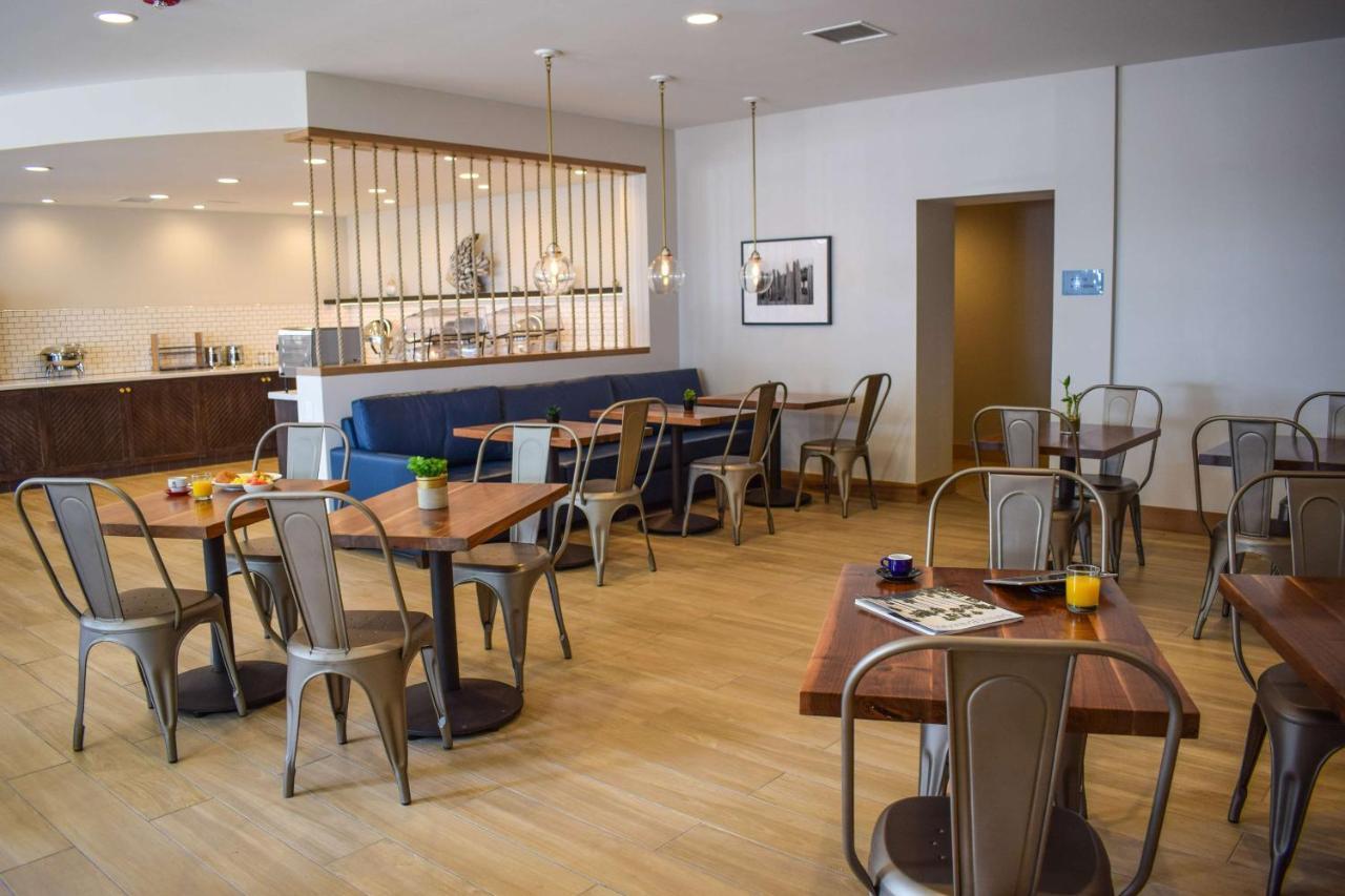 Beachside Hotel 3*