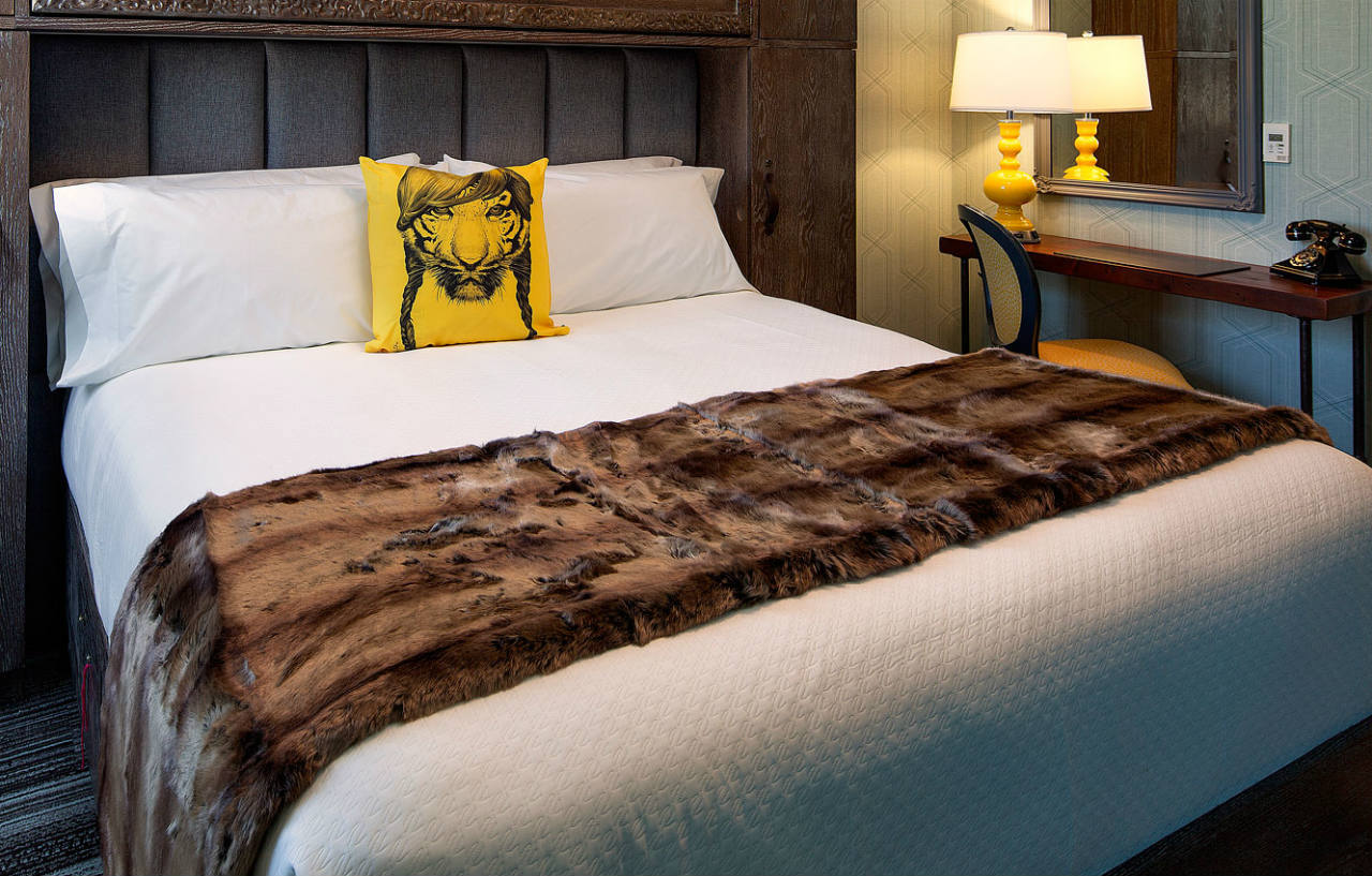 Hotel Moxy Santa Barbara