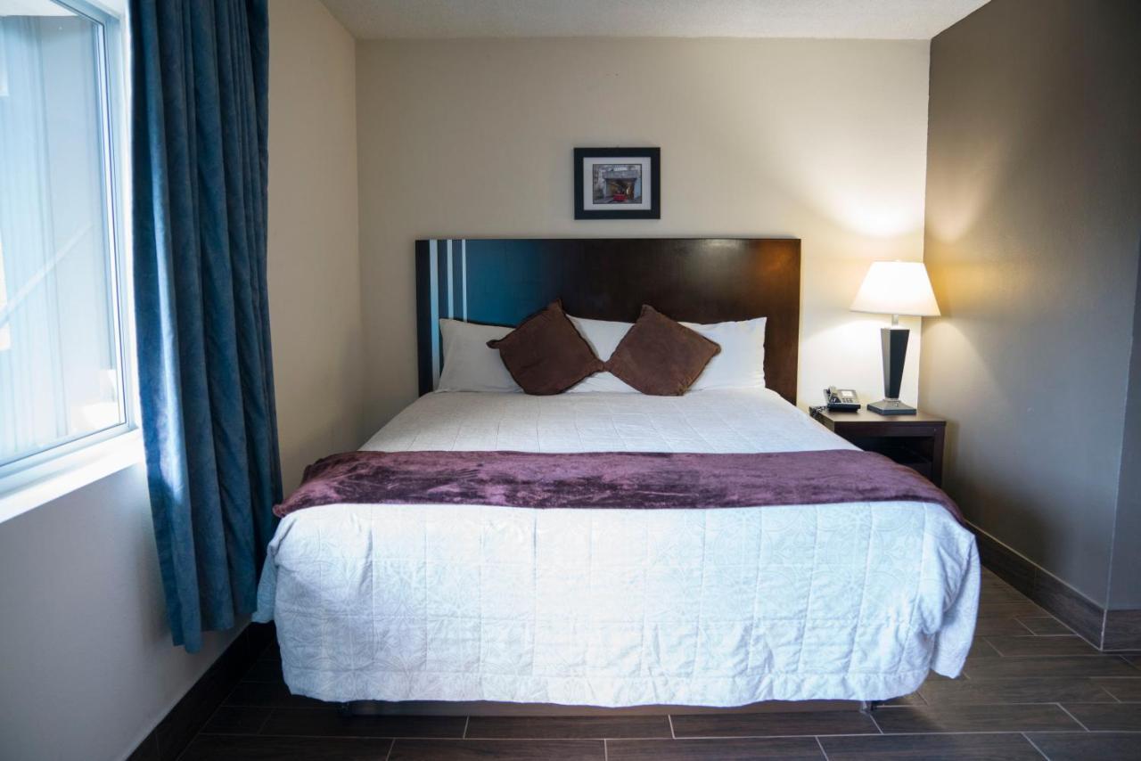 Orange Tree Motel 2*