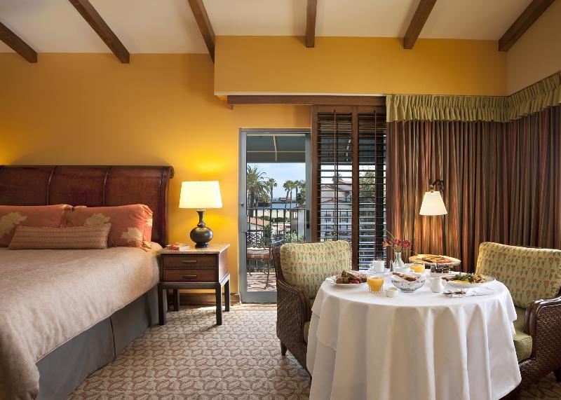 Hotel Harbor View