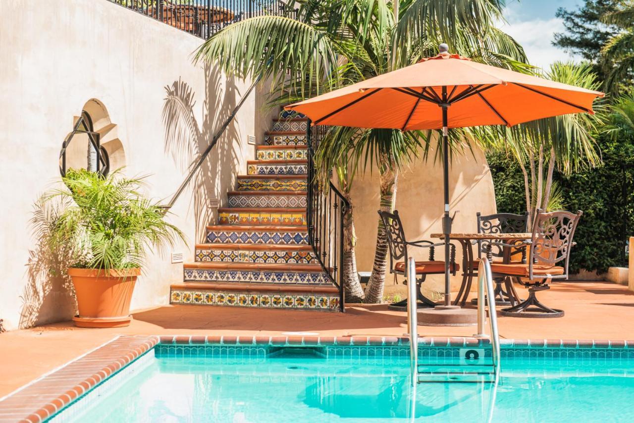 Brisas Del Mar At The 3* Santa Barbara